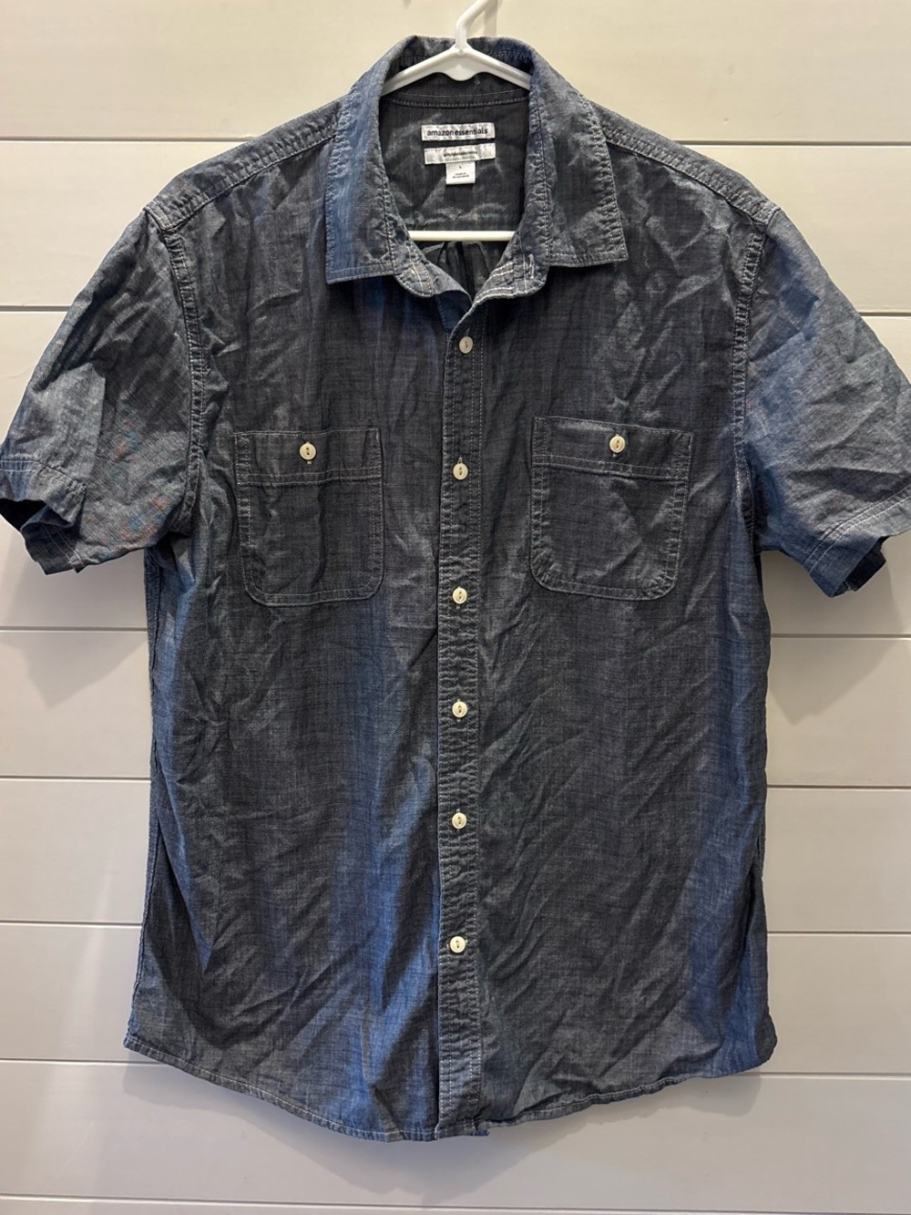 Amazon Essentials Men's Short-Sleeve Button-Down Shirt - Indigo Blue - Slim Fit